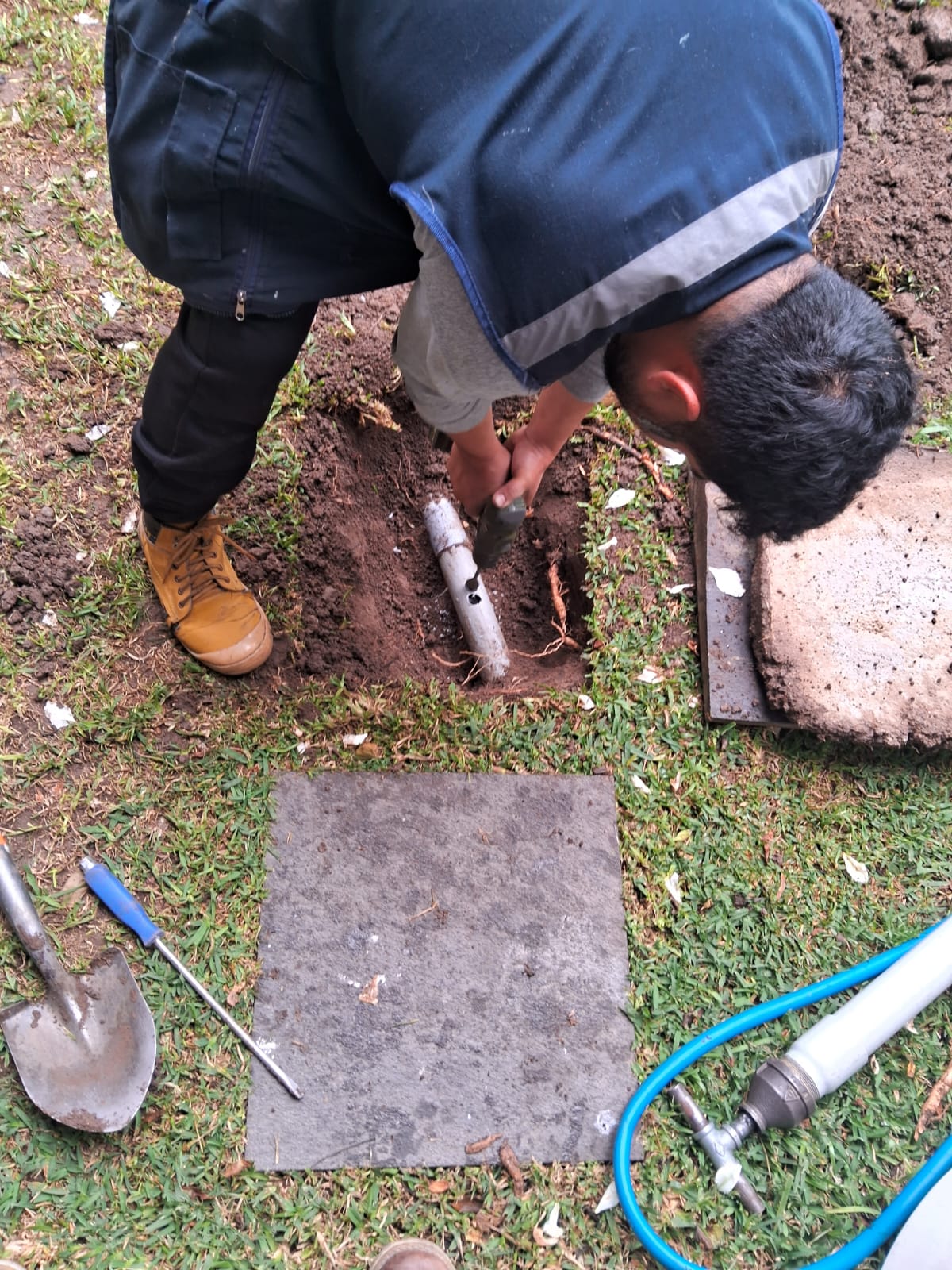 Reparación de tuberías en pared